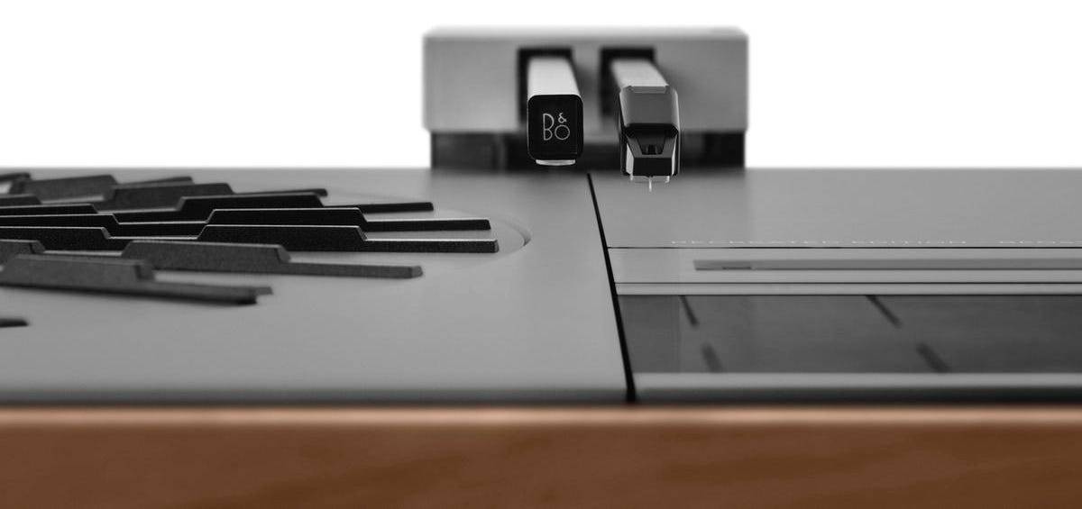 Bang & Olufsen Resurrects A Classic Turntable As Part Of The New Beosystem 72-22
